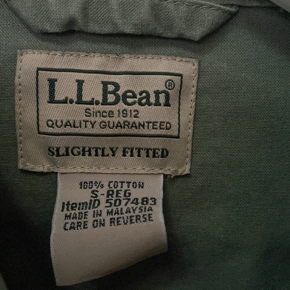 Women’s L.L. Bean slightly fitted green small regular 100% cotton - Picture 2 of 4